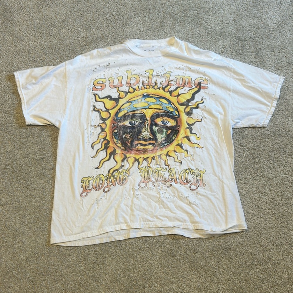 Women’s oversized tee